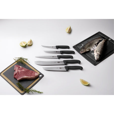 VICTORINOX Boning knife, black Fibrox - Nordisk Natur - Det bästa inom friluftsliv & vildmark